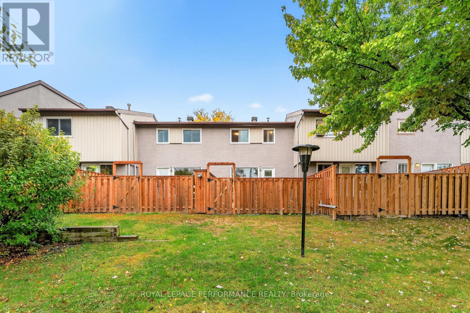 118 - 176 Woodfield Drive, Ottawa, Ontario  K2G 3W8 - Photo 34 - X12461267