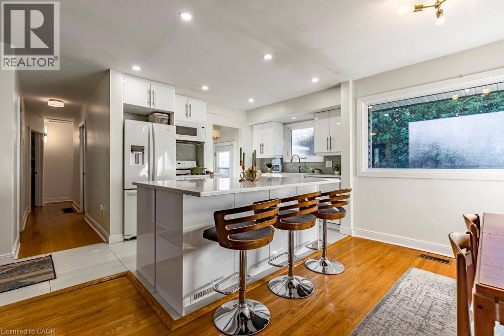 104 West 33rd Street, Hamilton, Ontario  L9C 5J1 - Photo 8 - 40777037