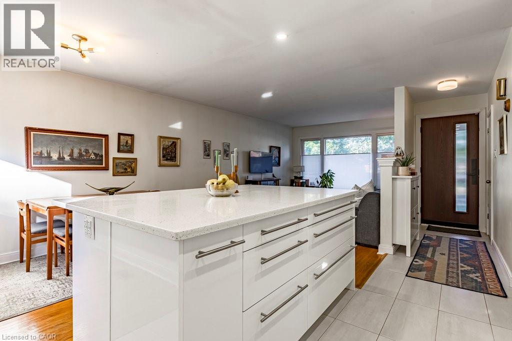 104 West 33rd Street, Hamilton, Ontario  L9C 5J1 - Photo 17 - 40777037