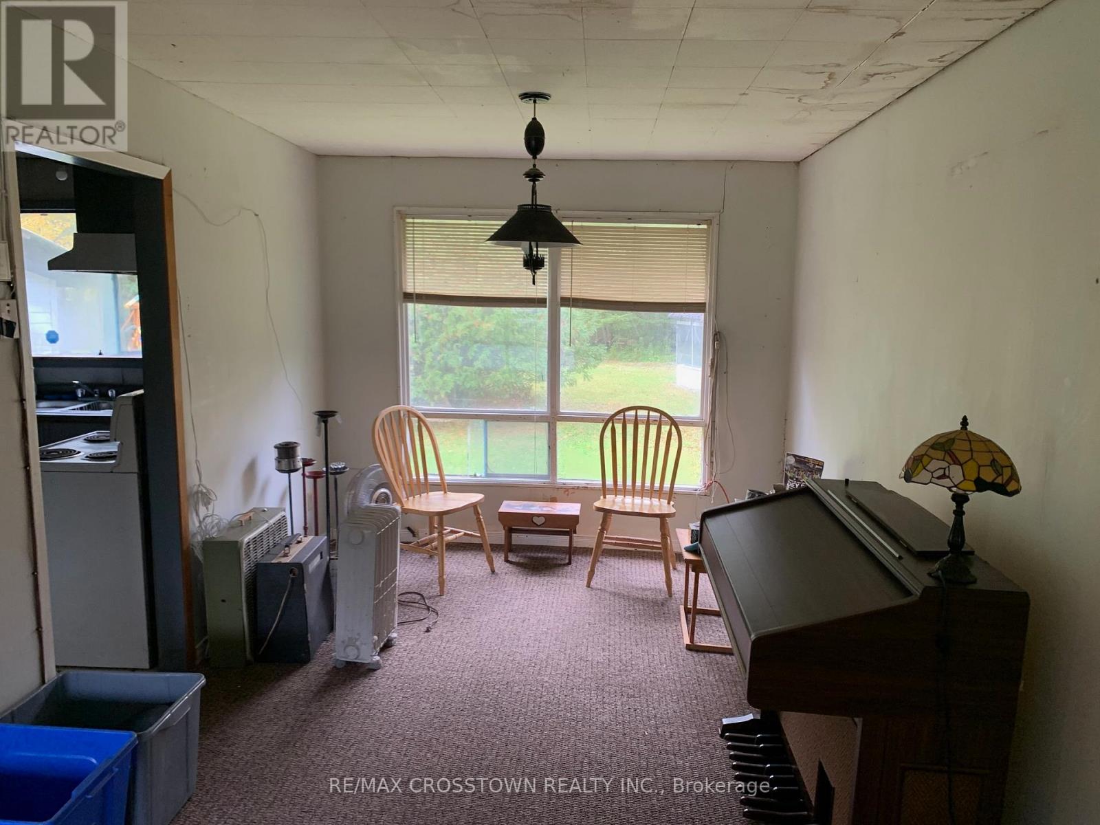 1470 Gill Road, Springwater, Ontario  L3V 4K6 - Photo 6 - S12425108