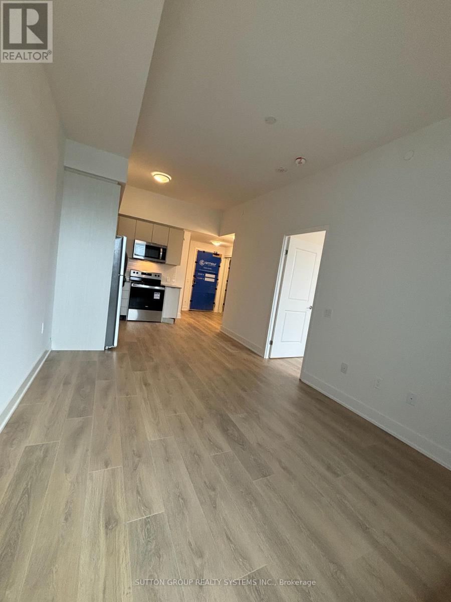 211 - 204 Burnhamthorpe Road E, Mississauga, Ontario  L5A 4L4 - Photo 6 - W12482809