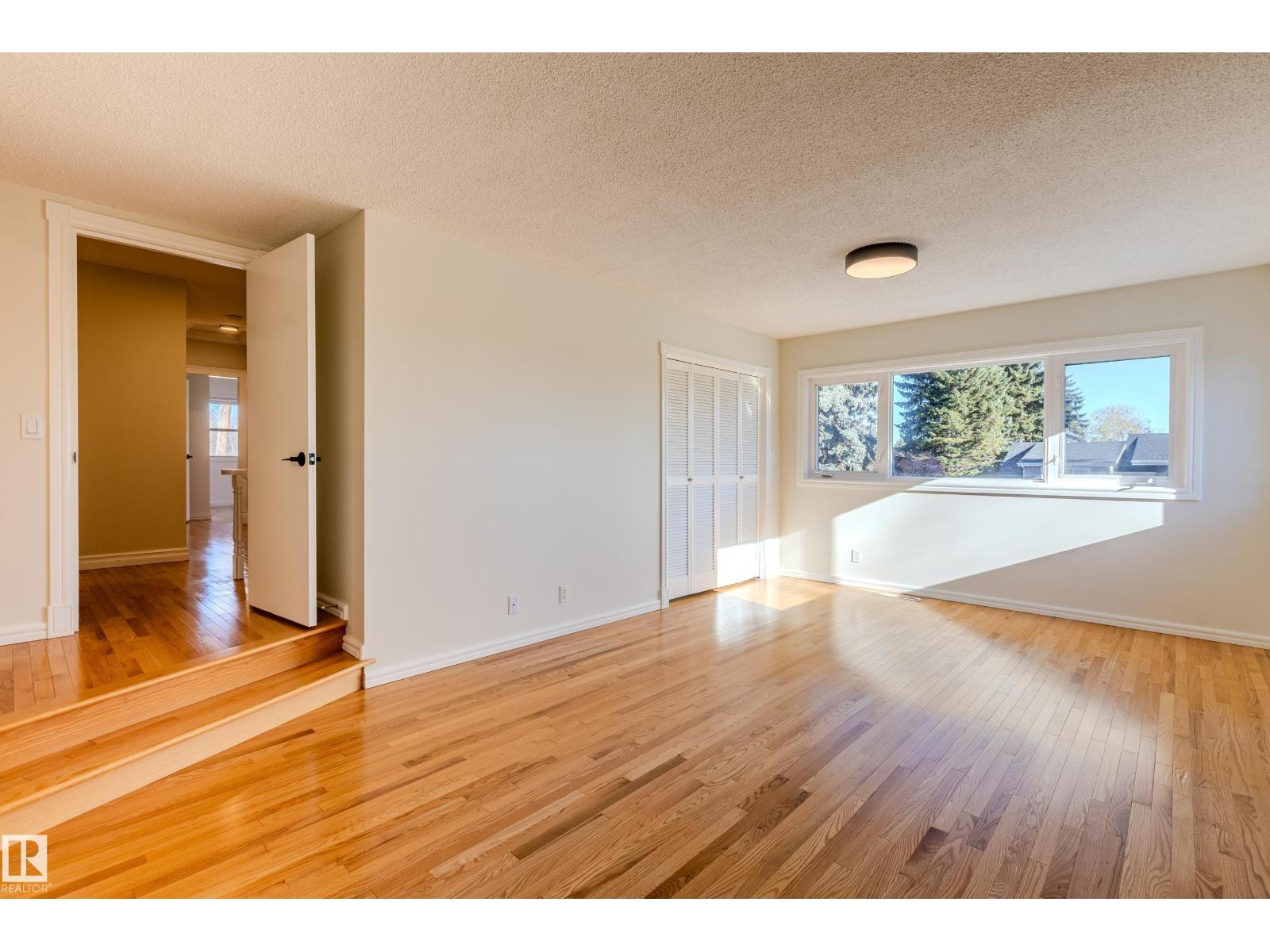 98 Valleyview Cr Nw, Edmonton, Alberta  T5R 5T3 - Photo 22 - E4463577