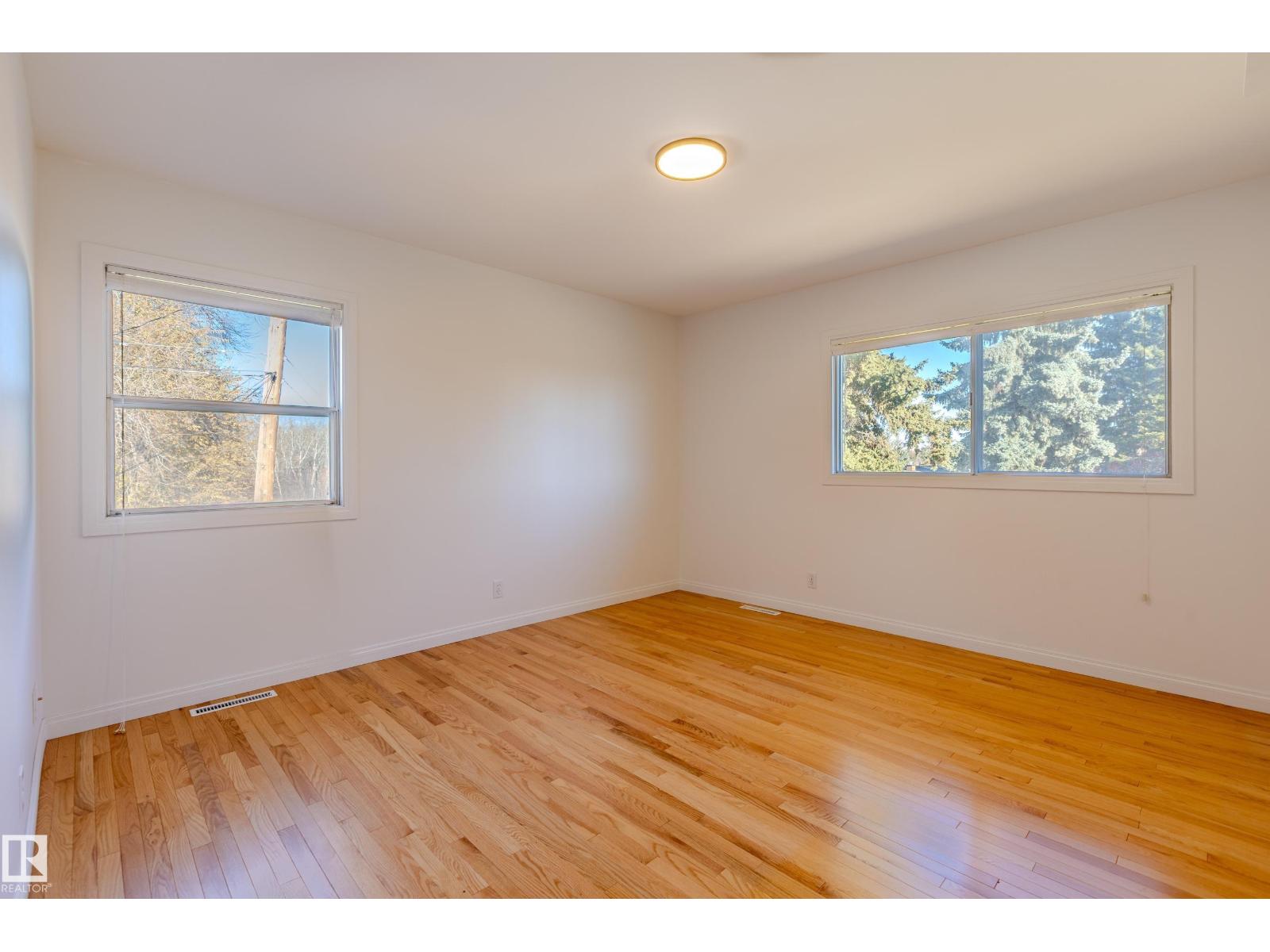 98 Valleyview Cr Nw, Edmonton, Alberta  T5R 5T3 - Photo 30 - E4463577