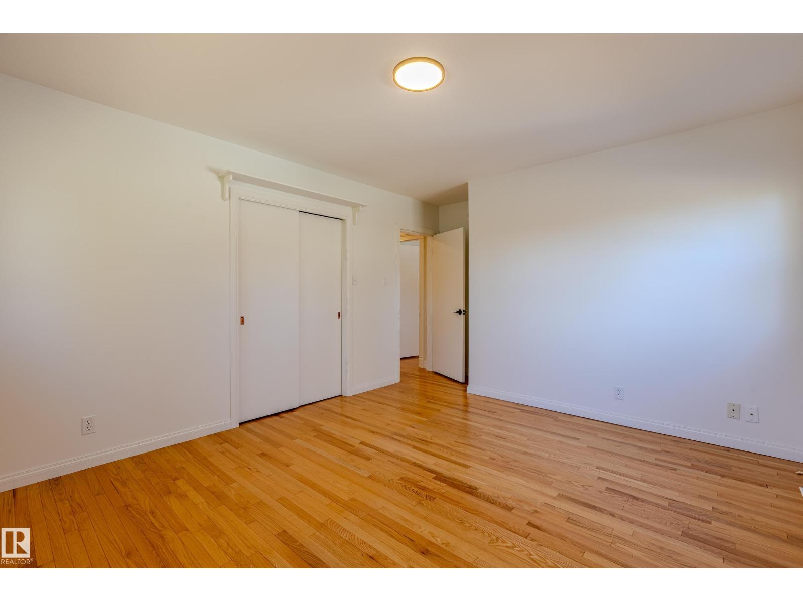 98 Valleyview Cr Nw, Edmonton, Alberta  T5R 5T3 - Photo 32 - E4463577