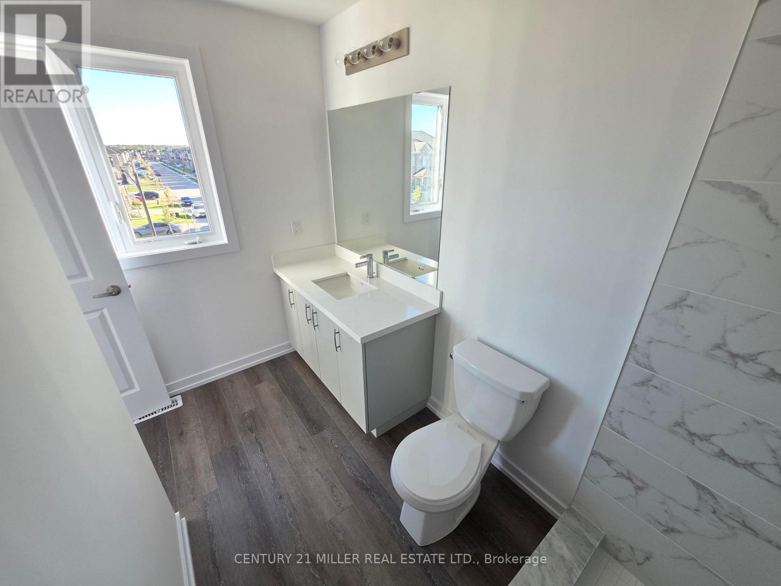 31 - 70 Kenesky Drive, Hamilton, Ontario  L8B 1Y4 - Photo 23 - X12482802