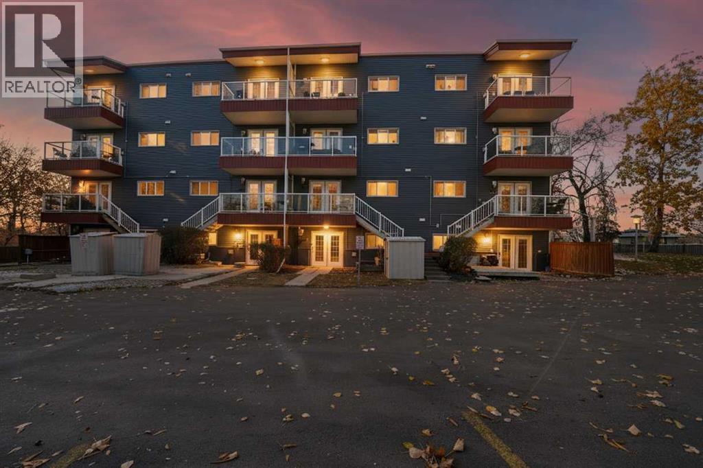 102, 5519 Kerry Wood Drive, Red Deer, Alberta