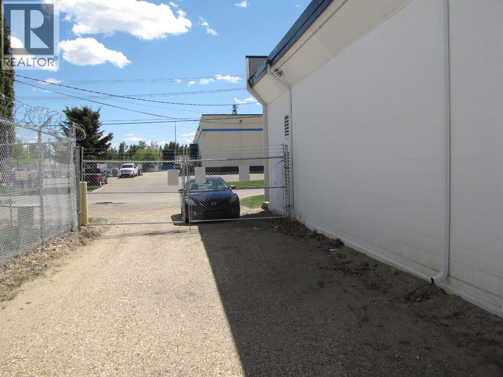 9, 4676 61 Street, Red Deer, Alberta  T4N 2K2 - Photo 3 - A2177338