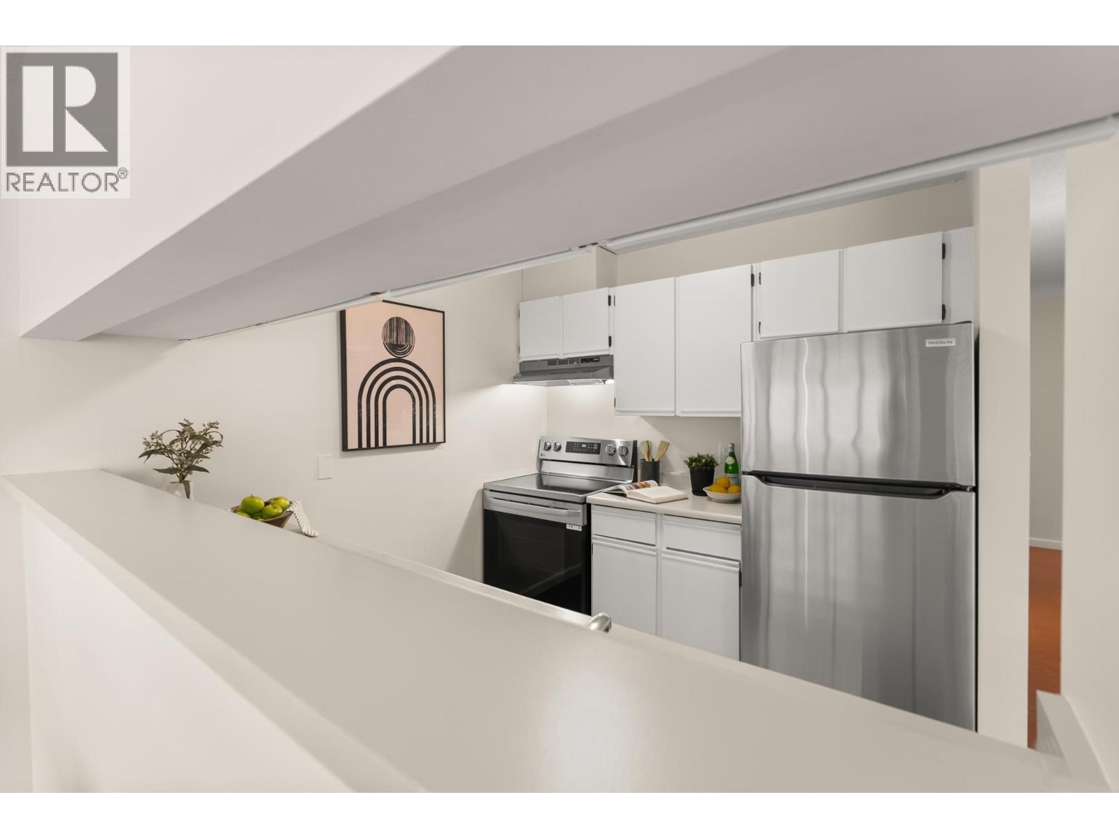 210 1508 Mariner Walk, Vancouver, British Columbia  V6J 4X9 - Photo 12 - R3059585