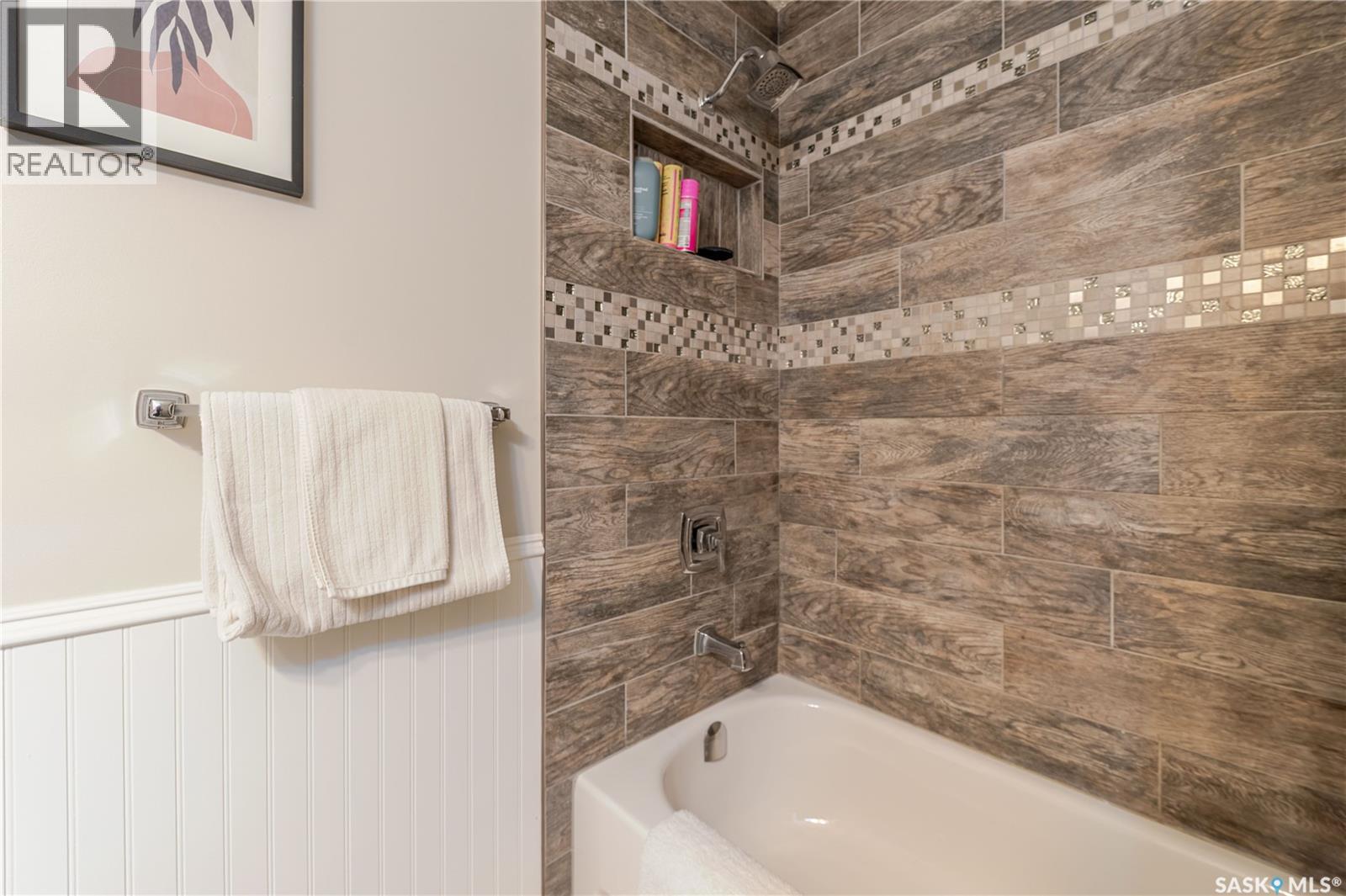 1020 Caribou Street W, Moose Jaw, Saskatchewan  S6H 2L7 - Photo 18 - SK021744