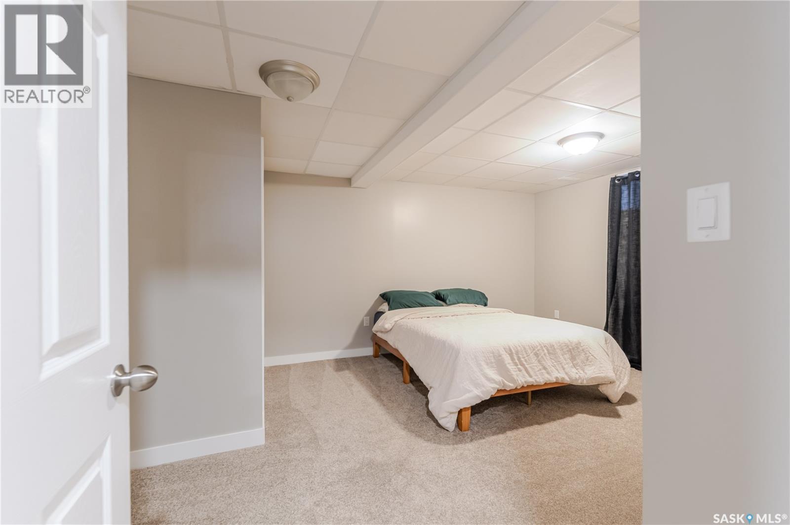 1020 Caribou Street W, Moose Jaw, Saskatchewan  S6H 2L7 - Photo 31 - SK021744