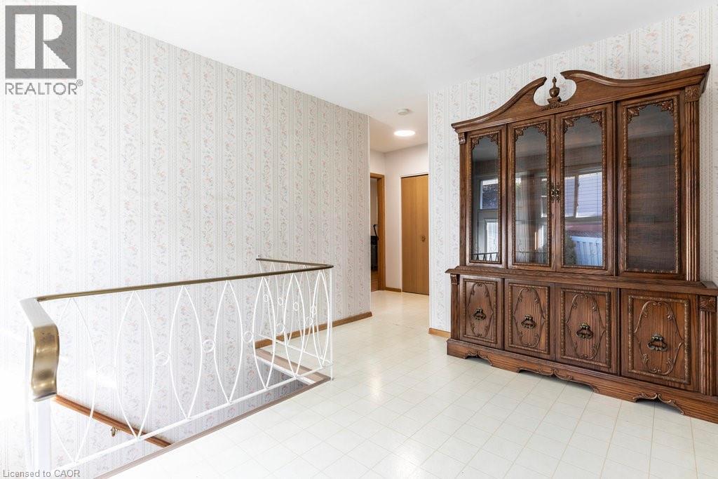 112 Nash Road S, Hamilton, Ontario  L8K 4J7 - Photo 12 - 40780608