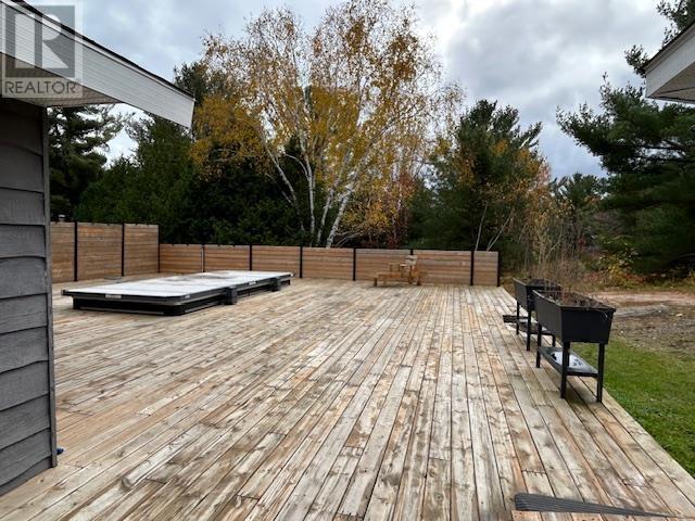 265 Woodward Ave, Blind River, Ontario  P0R 1B0 - Photo 28 - SM253068