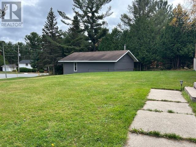 265 Woodward Ave, Blind River, Ontario  P0R 1B0 - Photo 39 - SM253068