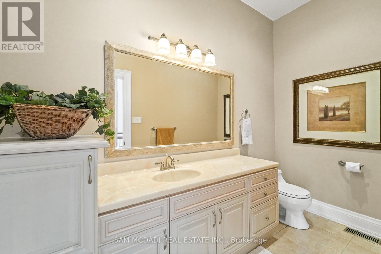 5431 Appleby Line, Burlington, Ontario  L7M 0P3 - Photo 16 - W12482811