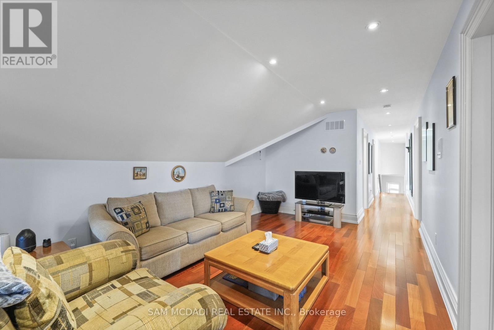 5431 Appleby Line, Burlington, Ontario  L7M 0P3 - Photo 31 - W12482811