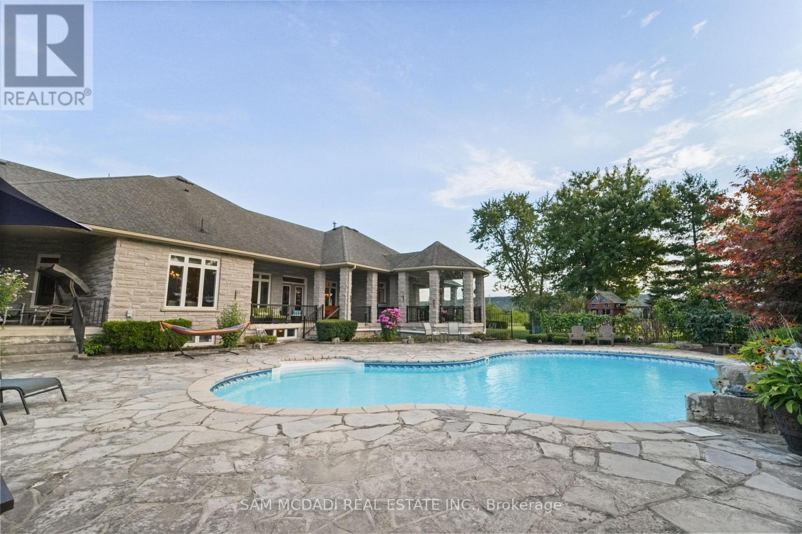 5431 Appleby Line, Burlington, Ontario  L7M 0P3 - Photo 45 - W12482811