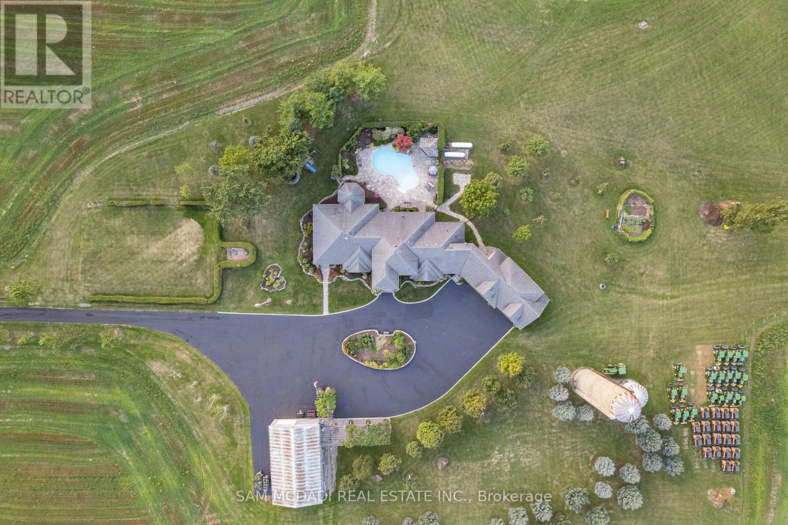 5431 Appleby Line, Burlington, Ontario  L7M 0P3 - Photo 49 - W12482811