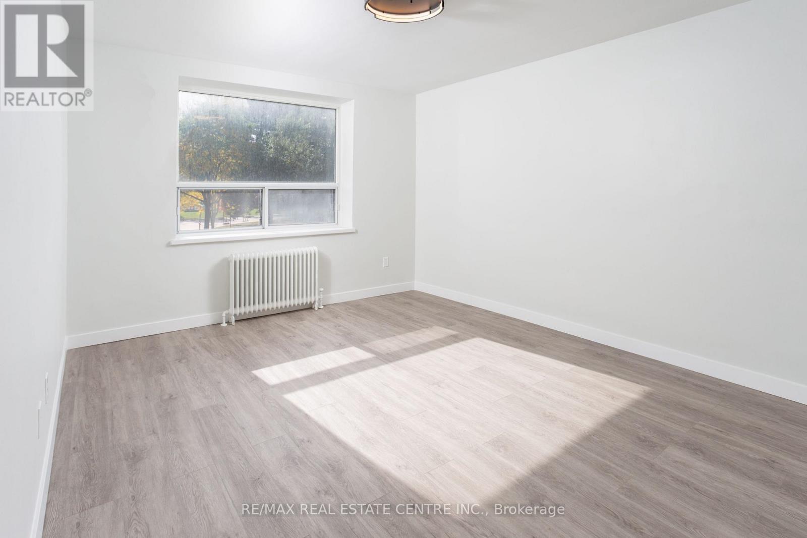 107 - 5 Hill Heights Road, Toronto, Ontario  M8Y 1Y9 - Photo 15 - W12482822