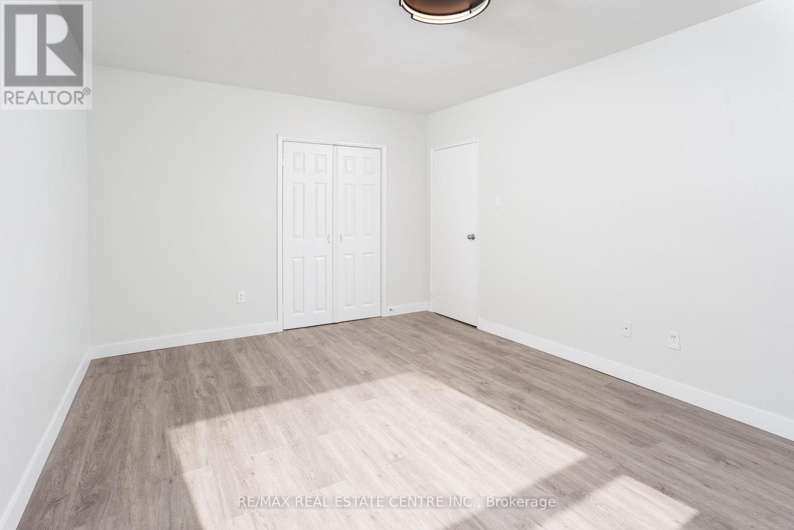 107 - 5 Hill Heights Road, Toronto, Ontario  M8Y 1Y9 - Photo 17 - W12482822