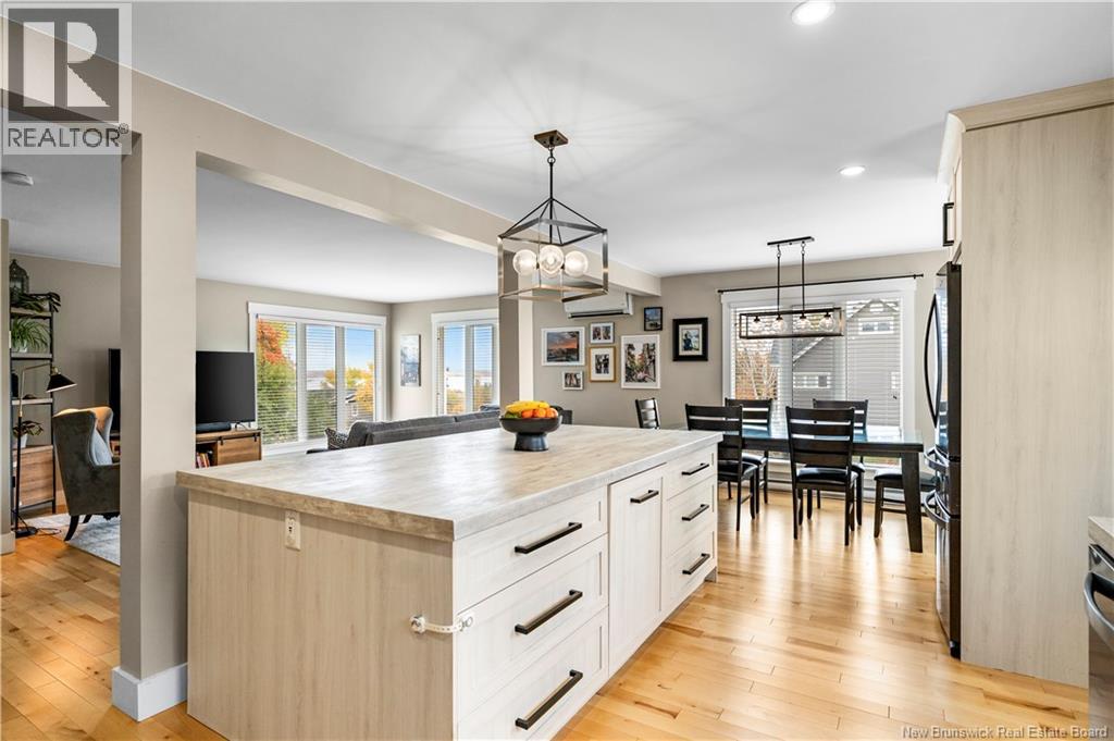 125 Roche, Bathurst, New Brunswick  E2A 3E5 - Photo 7 - NB129048