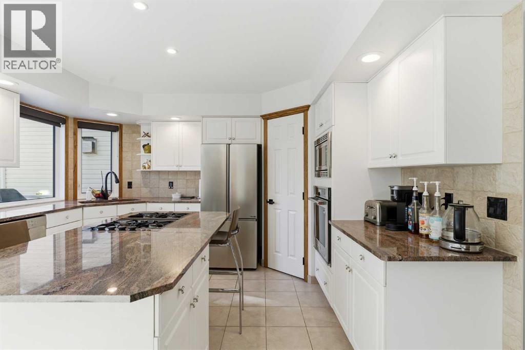 19 Sceptre Close Nw, Calgary, Alberta  T3L 1X8 - Photo 16 - A2266263