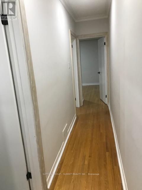 2; Top Floor - 34 Ascot Avenue, Toronto, Ontario  M6E 1E7 - Photo 6 - W12482835