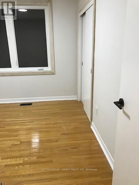 2; Top Floor - 34 Ascot Avenue, Toronto, Ontario  M6E 1E7 - Photo 8 - W12482835