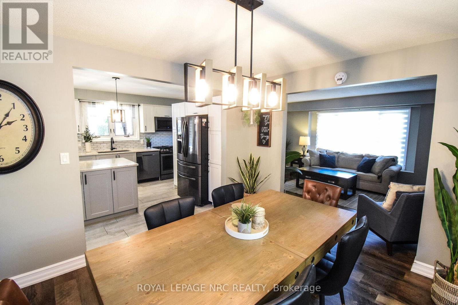 14 Eastfield Court, St. Catharines (Vine/linwell), Ontario  L2M 6V1 - Photo 12 - X12482837