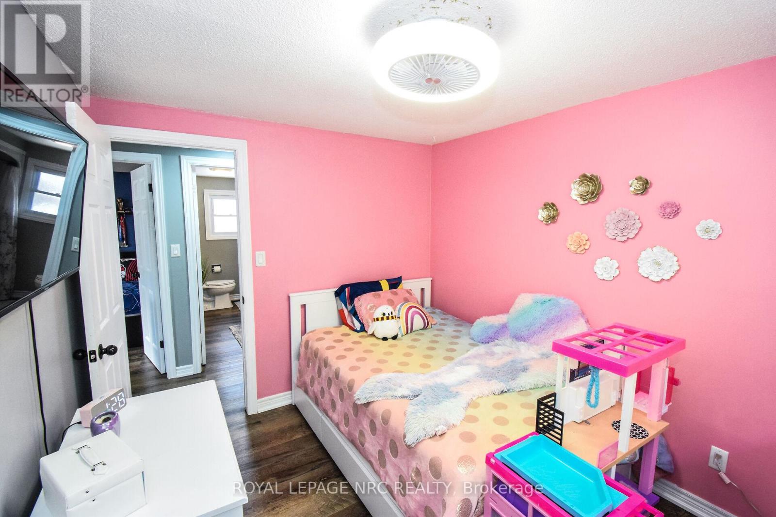 14 Eastfield Court, St. Catharines (Vine/linwell), Ontario  L2M 6V1 - Photo 22 - X12482837