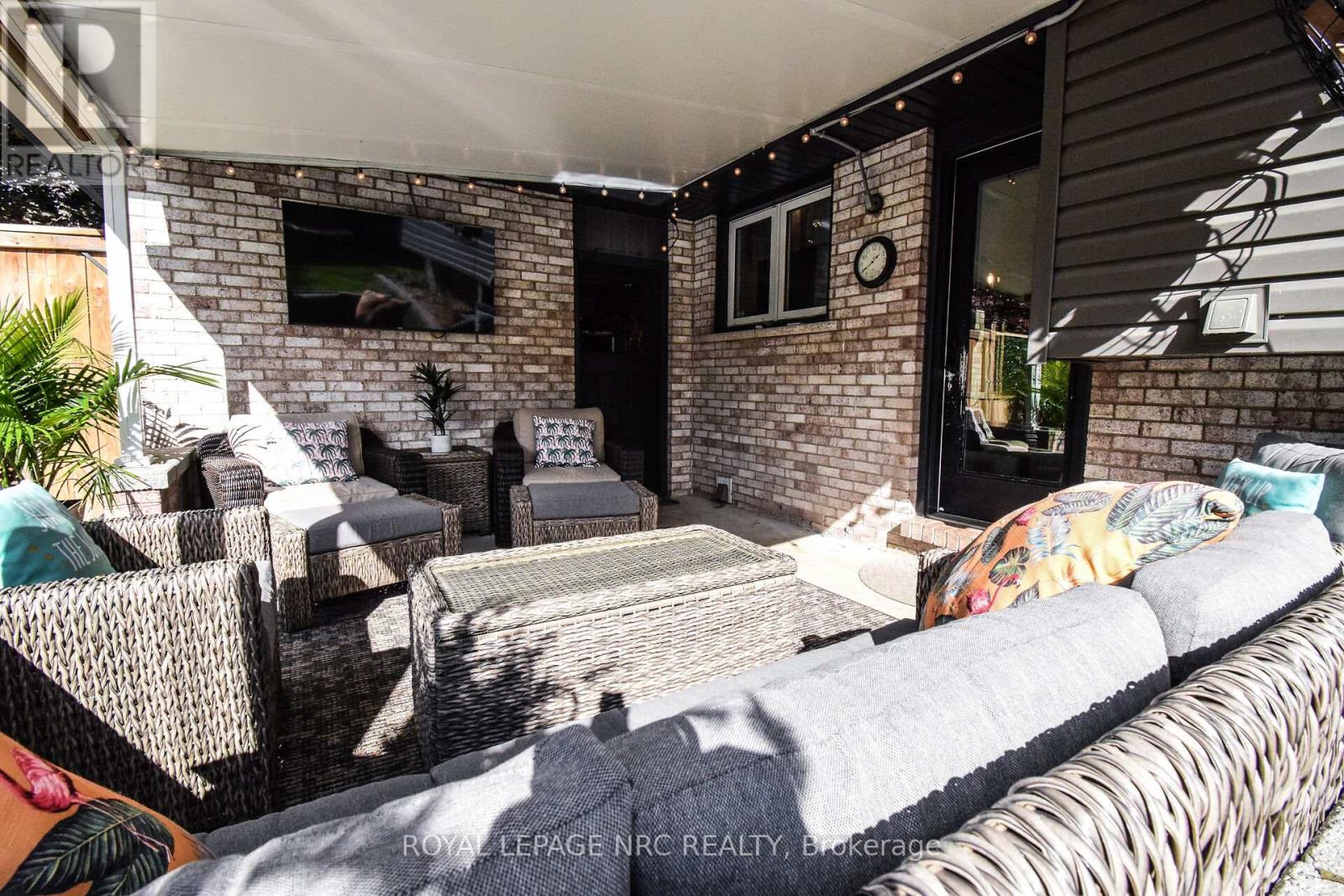 14 Eastfield Court, St. Catharines (Vine/linwell), Ontario  L2M 6V1 - Photo 46 - X12482837