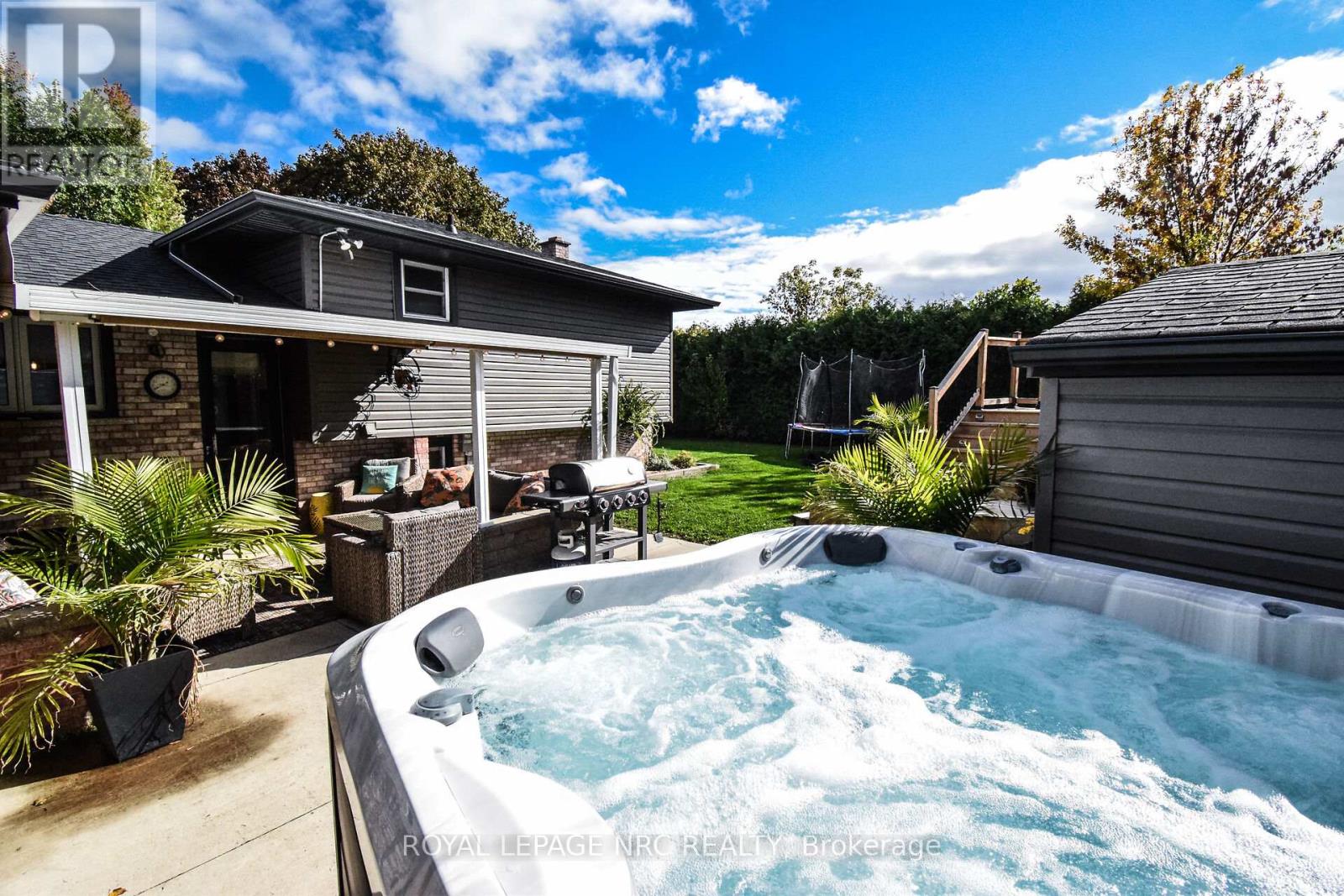 14 Eastfield Court, St. Catharines (Vine/linwell), Ontario  L2M 6V1 - Photo 48 - X12482837