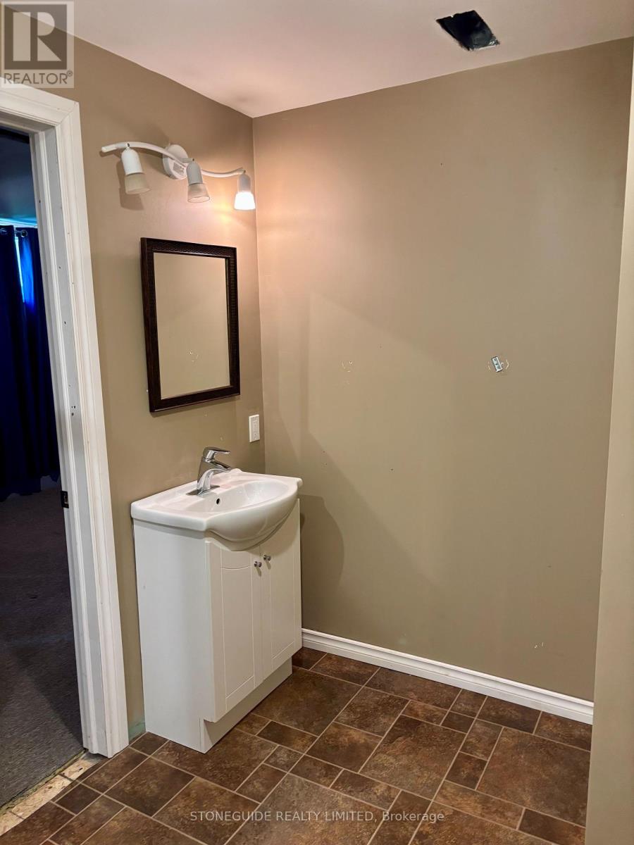 2180 Easthill Drive, Peterborough, Ontario  K9L 1X3 - Photo 30 - X12465736