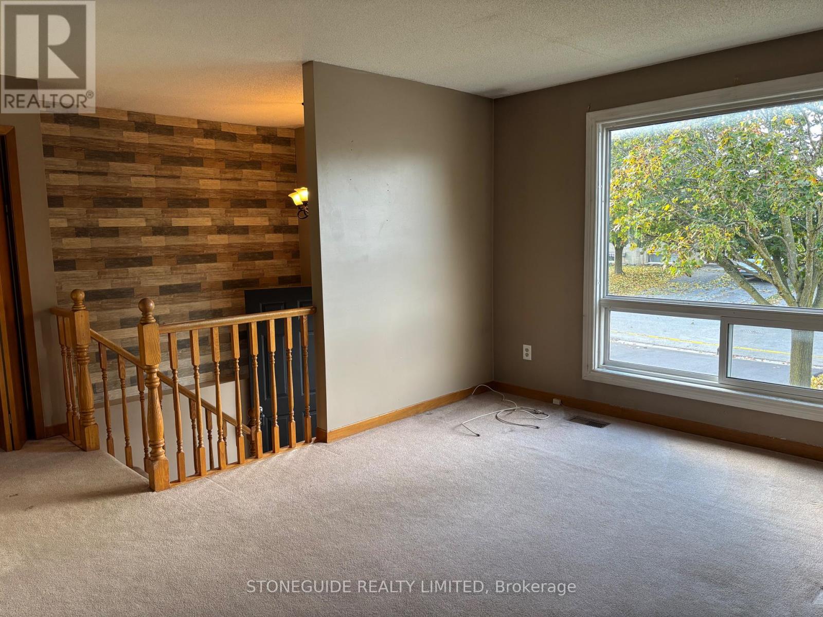 2180 Easthill Drive, Peterborough, Ontario  K9L 1X3 - Photo 5 - X12465736