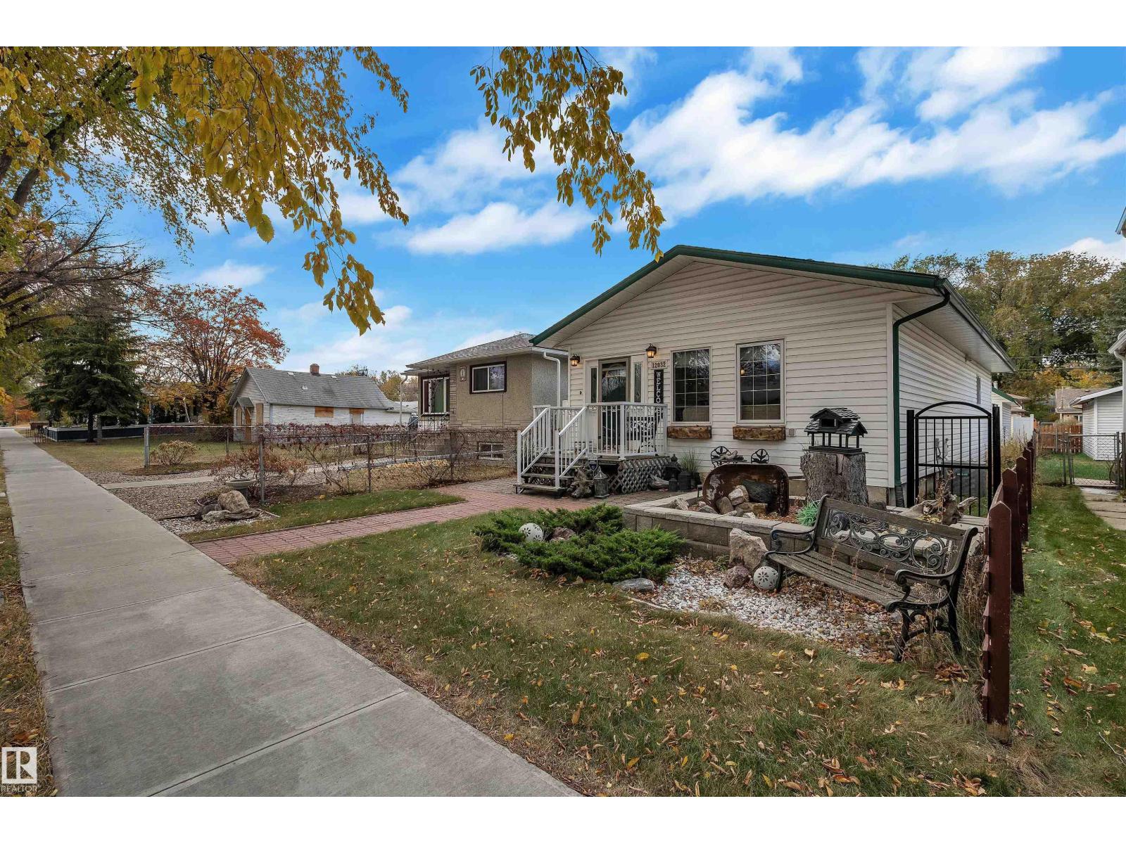 12032 56 St Nw, Edmonton, Alberta  T5W 3T1 - Photo 2 - E4463568