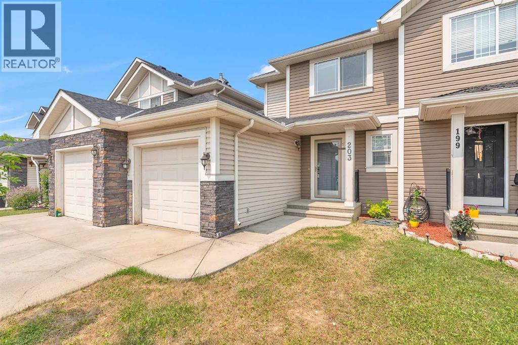 203 Cranberry Green Se, Calgary, Alberta  T3M 1L3 - Photo 3 - A2258916