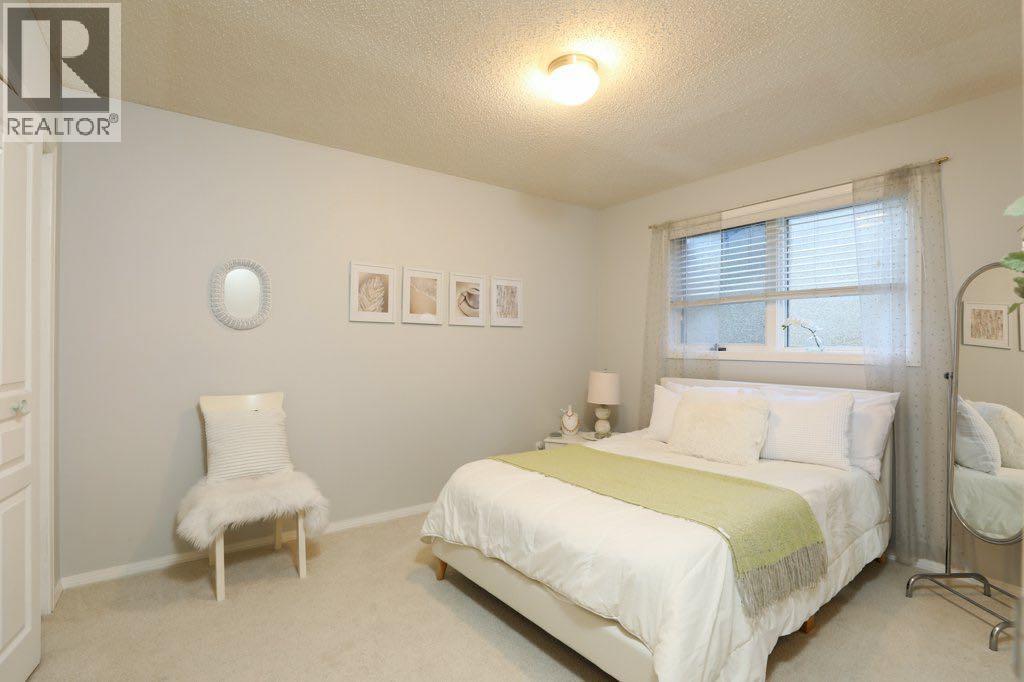 43 Sherwood Boulevard W, Lethbridge, Alberta  T1K 6G4 - Photo 17 - A2265861