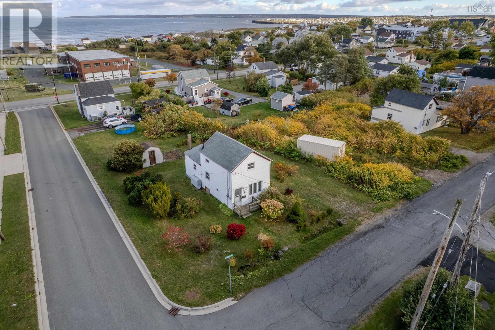 32 Arthur Street, Glace Bay, Nova Scotia  B1A 3Y4 - Photo 7 - 202525939