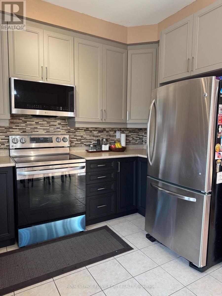 9710 Mclaughlin Road N, Brampton, Ontario  L6X 0T8 - Photo 14 - W12482418