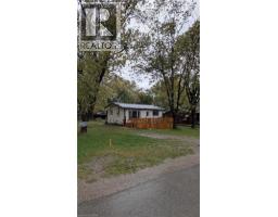 14 VILLELLA Road, lowbanks, Ontario