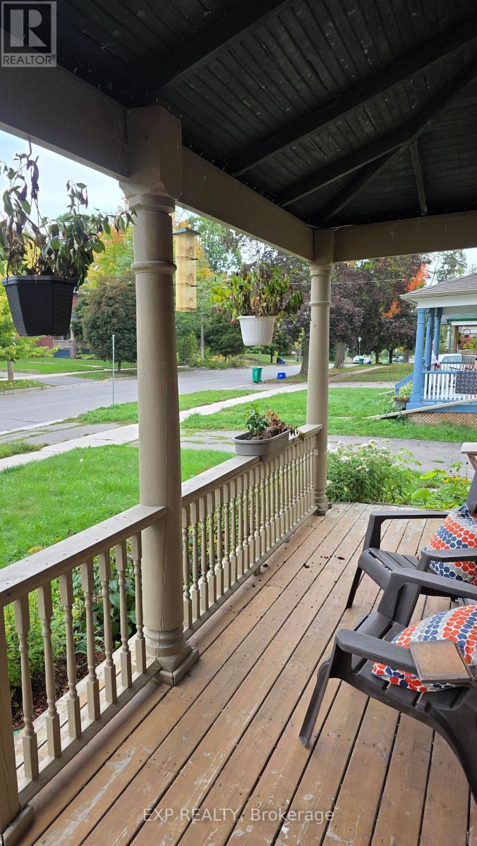 577 BOLIVAR STREET, Peterborough, Ontario