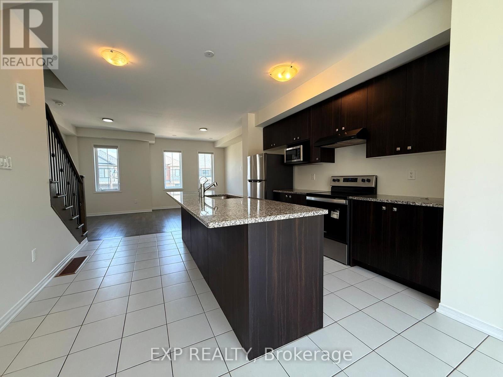 77 Holder Drive, Brant, Ontario  N3T 0W3 - Photo 13 - X12469096