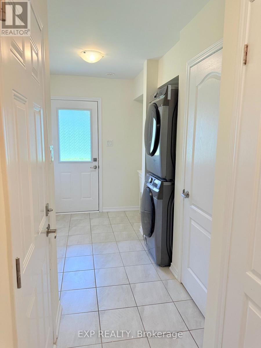 77 Holder Drive, Brant, Ontario  N3T 0W3 - Photo 7 - X12469096