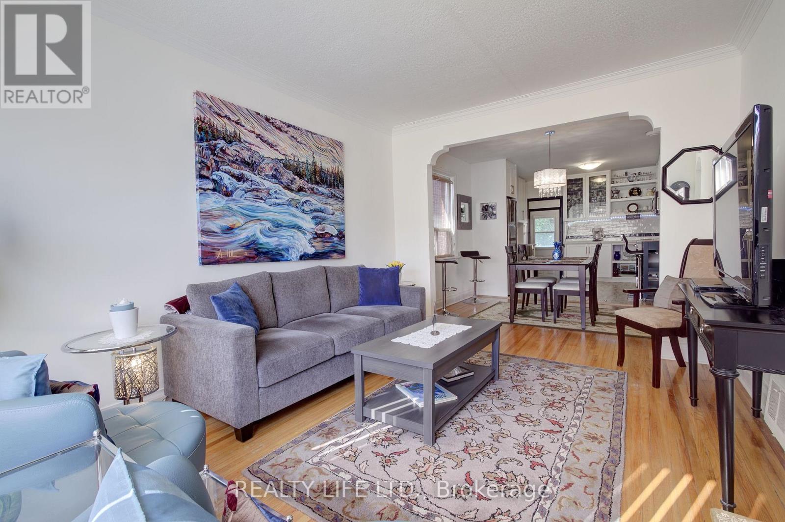 258 Gamma Street, Toronto, Ontario  M8W 4H1 - Photo 4 - W12482849