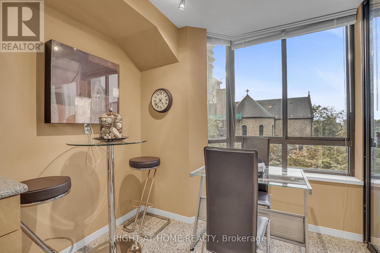 604 - 195 St Patrick Street, Toronto, Ontario  M5T 2Y8 - Photo 19 - C12482852