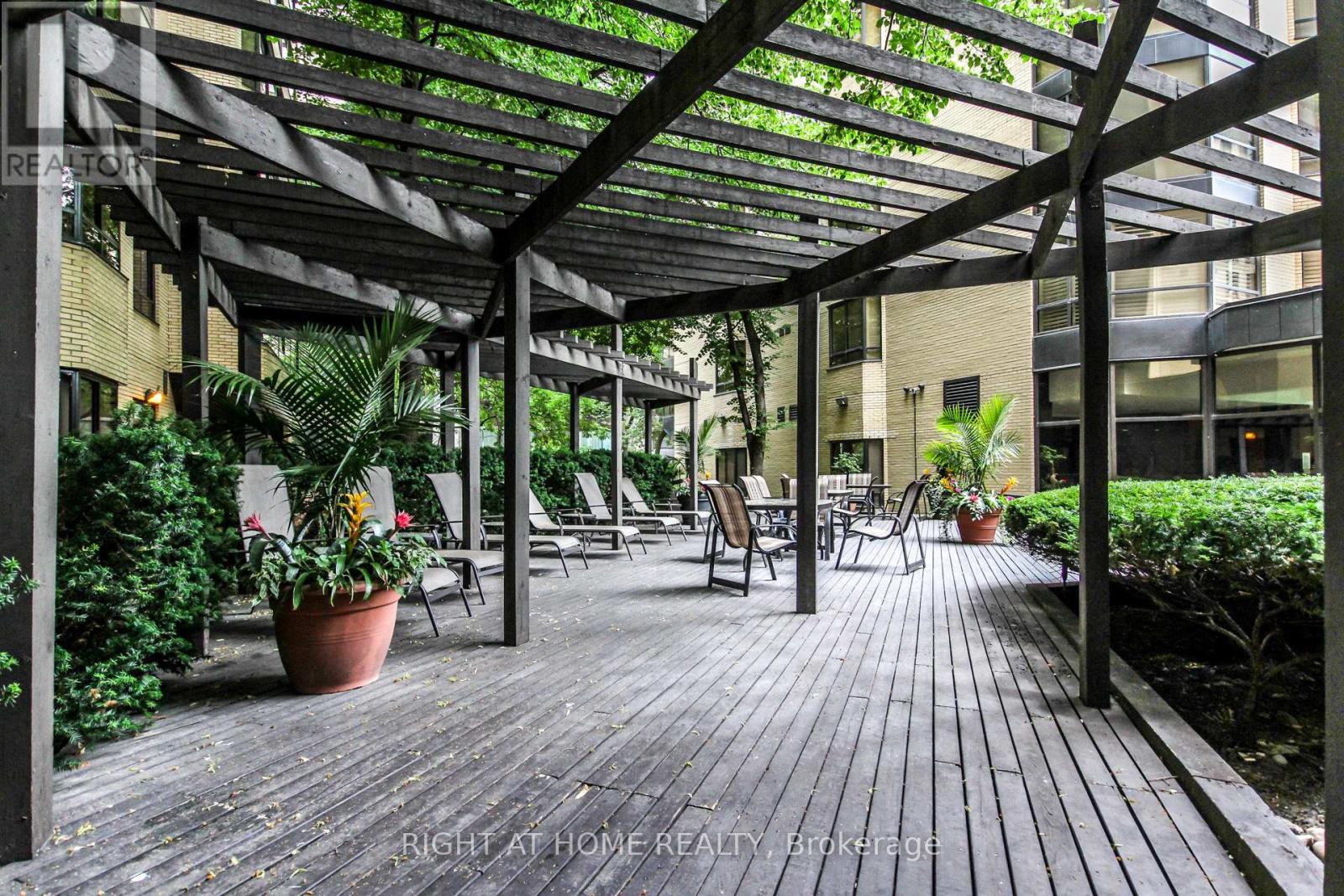 604 - 195 St Patrick Street, Toronto, Ontario  M5T 2Y8 - Photo 37 - C12482852