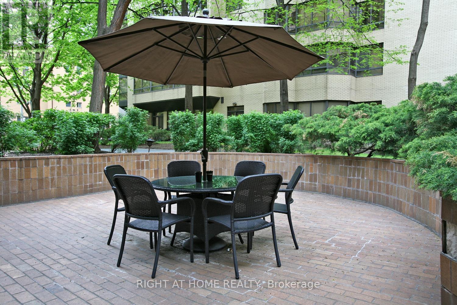604 - 195 St Patrick Street, Toronto, Ontario  M5T 2Y8 - Photo 39 - C12482852