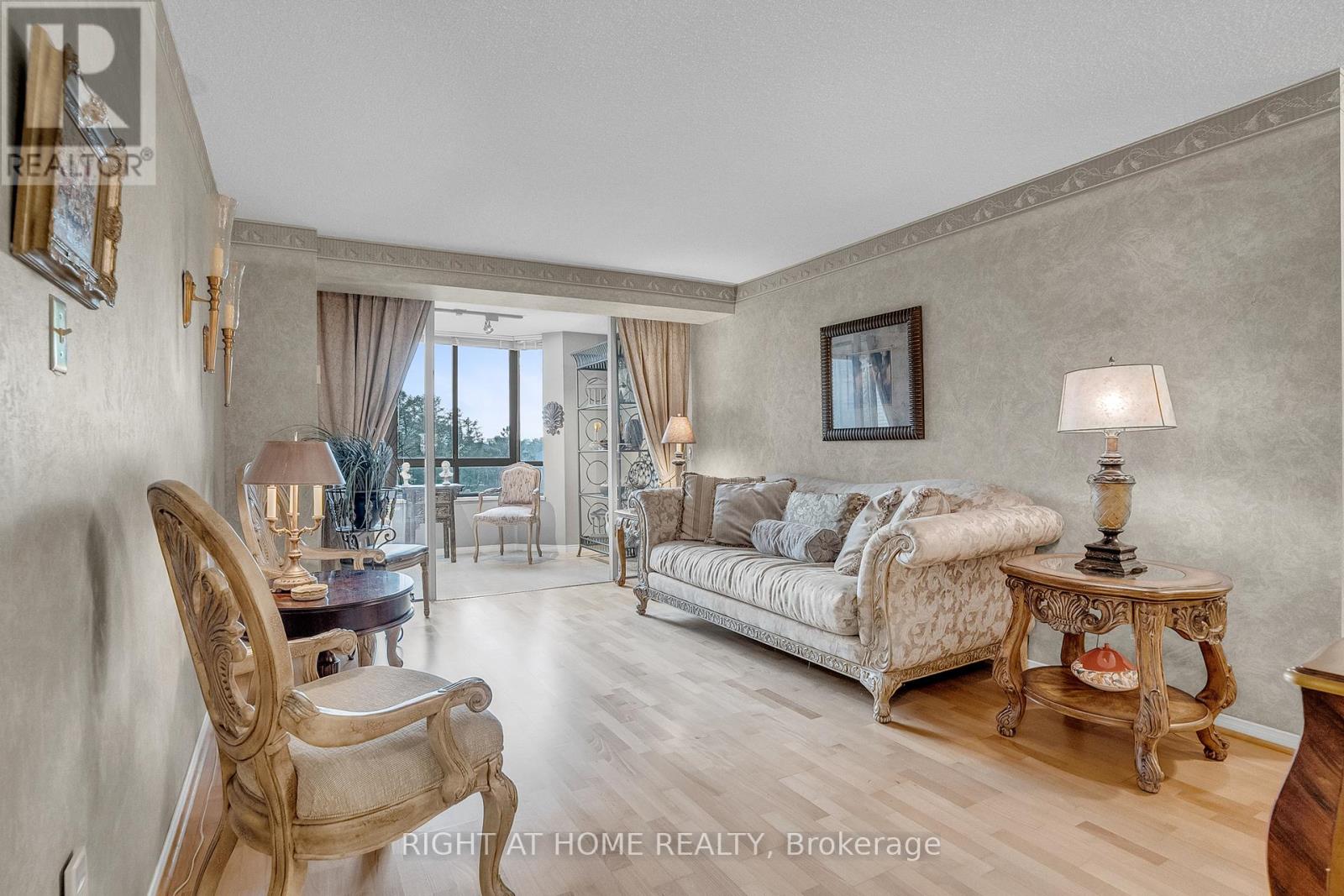 604 - 195 St Patrick Street, Toronto, Ontario  M5T 2Y8 - Photo 8 - C12482852
