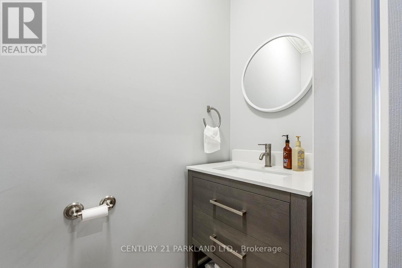 81 D'amato Crescent, Vaughan, Ontario  L6A 3E6 - Photo 21 - N12482855
