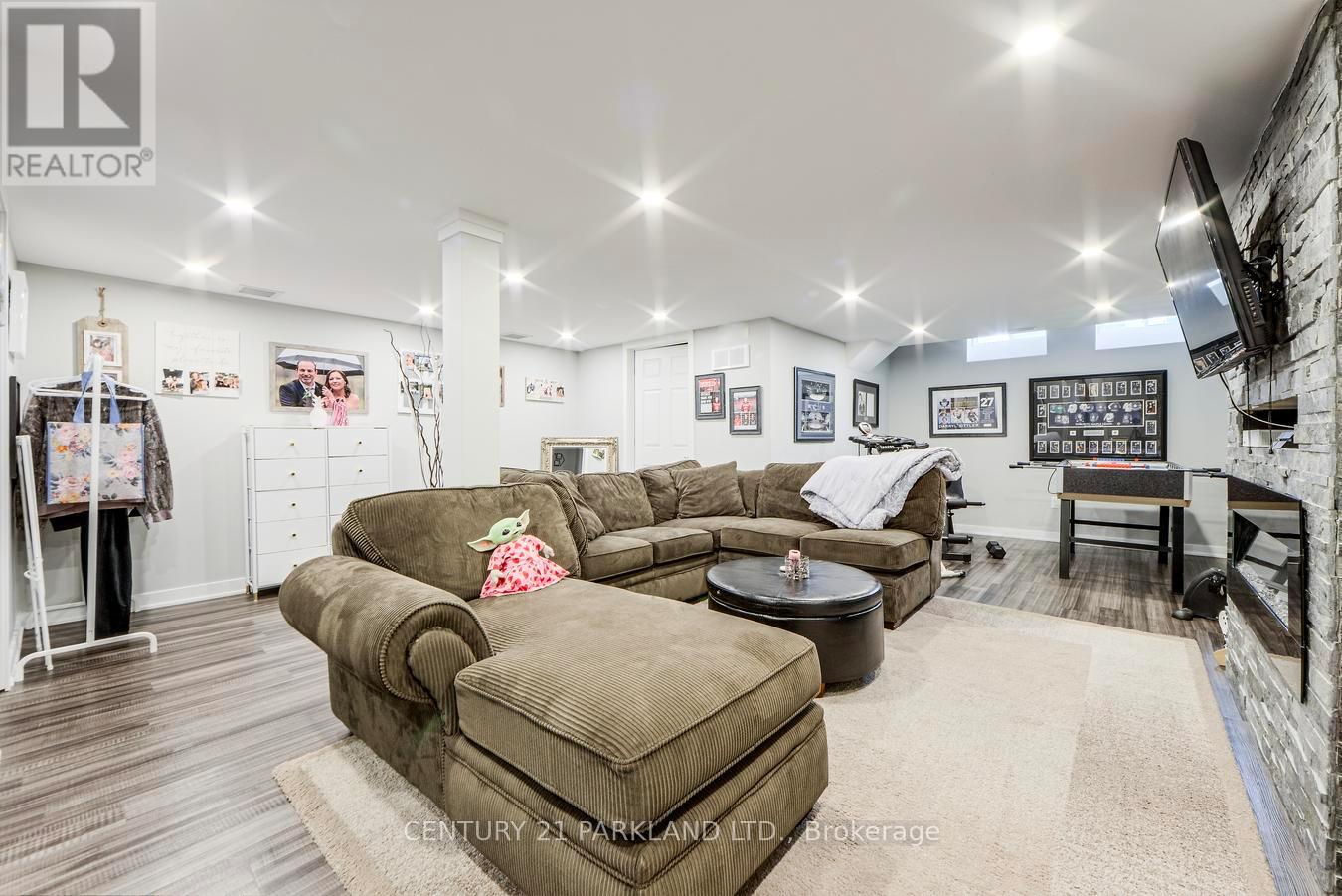81 D'amato Crescent, Vaughan, Ontario  L6A 3E6 - Photo 33 - N12482855