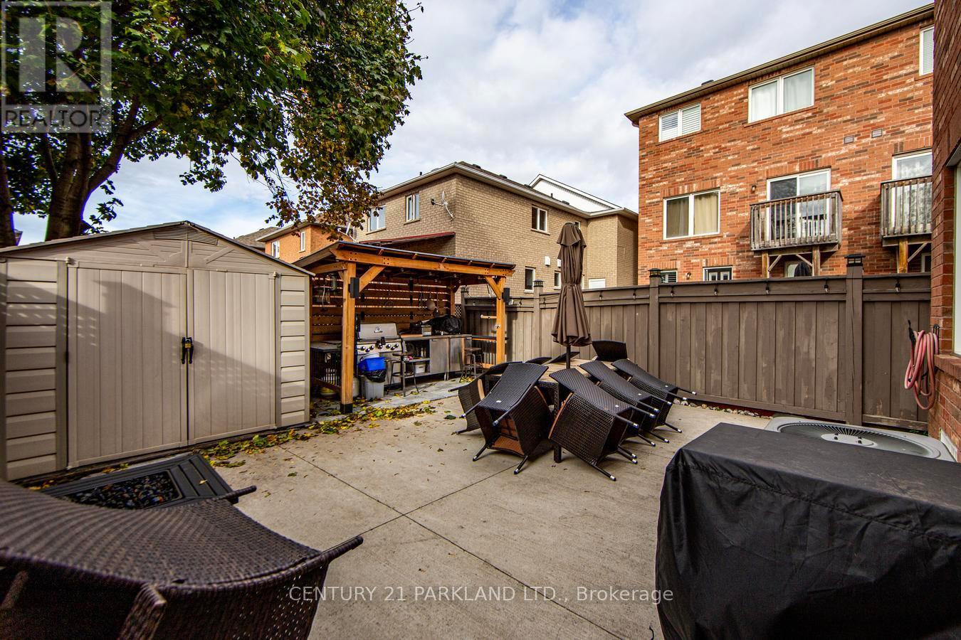 81 D'amato Crescent, Vaughan, Ontario  L6A 3E6 - Photo 37 - N12482855